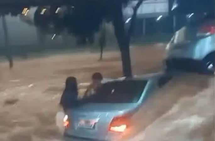 Vídeo: Influenciadora morre após ser levada por enxurrada durante tempestade em Uberlândia; tentativa de resgate foi filmada