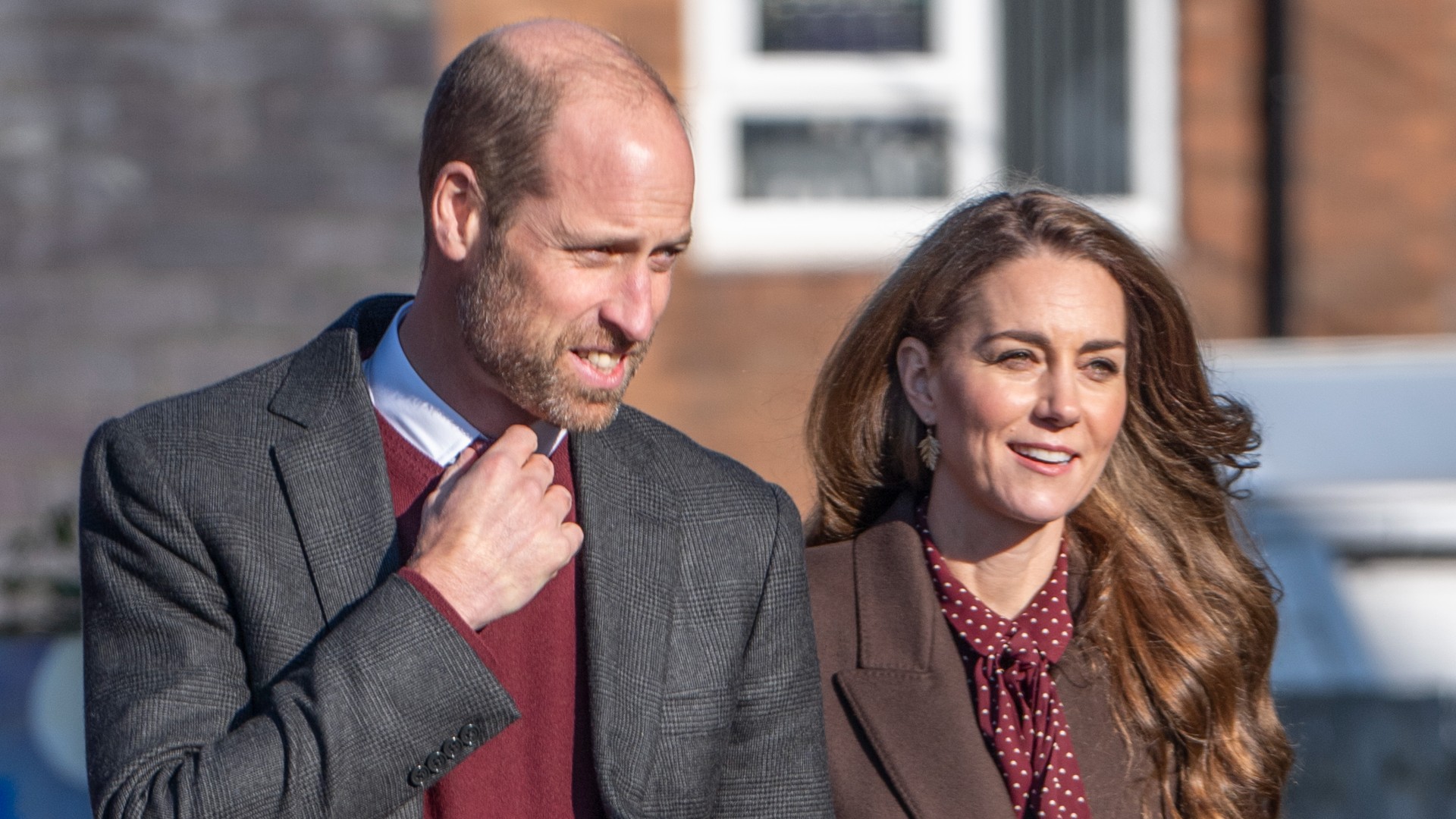 Príncipe William dá atualização sobre estado de saúde de Kate Middleton após fim da quimioterapia