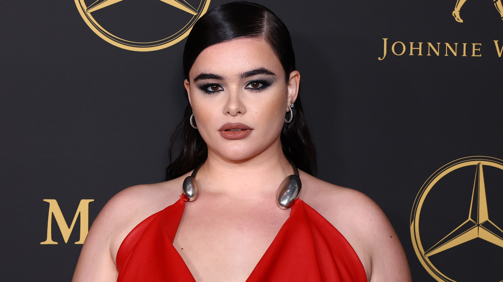 Novas fotos de Barbie Ferreira viralizam na web, e internautas repercutem emagrecimento: “Irreconhecível”