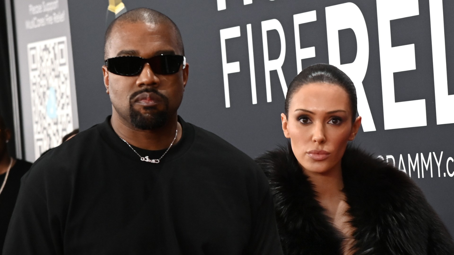 Após Kanye West reforçar “domínio” sobre Bianca Censori, representante do casal se pronuncia: “Histérico e absurdo”