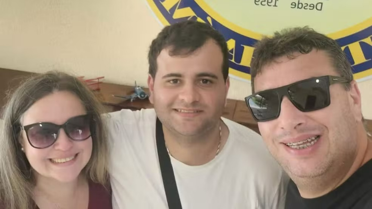 Piloto mandou mensagem à mãe antes de queda de avião no litoral de SP