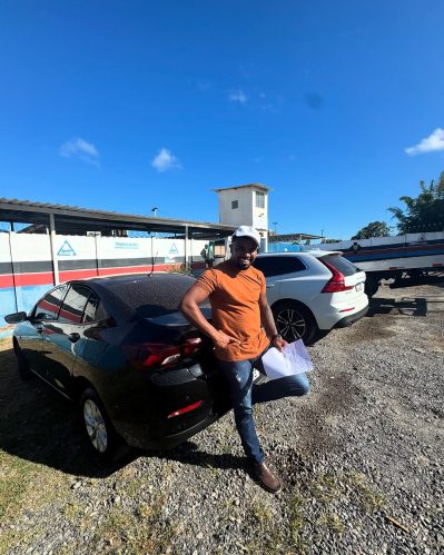 O baiano disse que conseguiu pegar o carro. (Foto: Reprodução/Instagram)