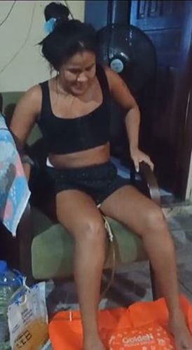 Após o procedimento, a jovem parou de andar. (Foto: Arquivo pessoal)