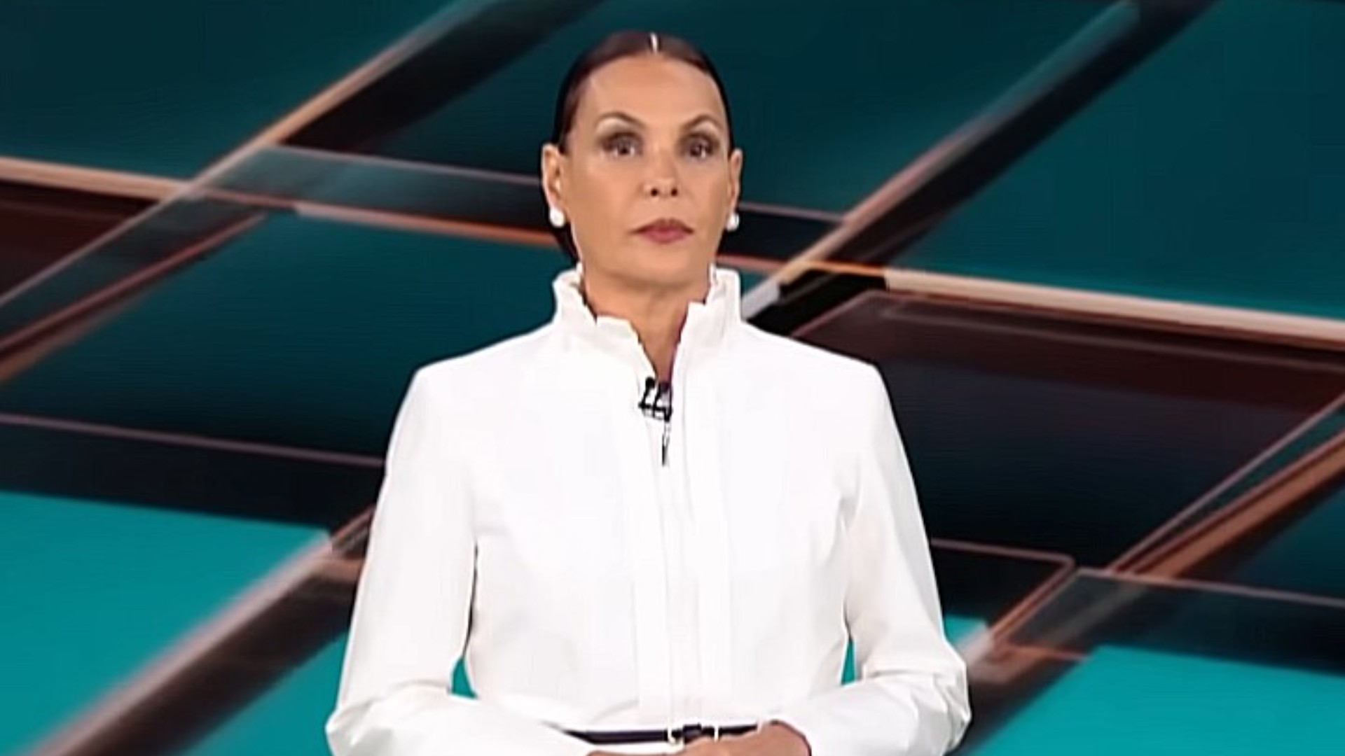 Carolina Ferraz conta ter sido vítima de stalker russa por anos e revela situação-limite: ‘Ou seria dela ou de mais ninguém’; assista