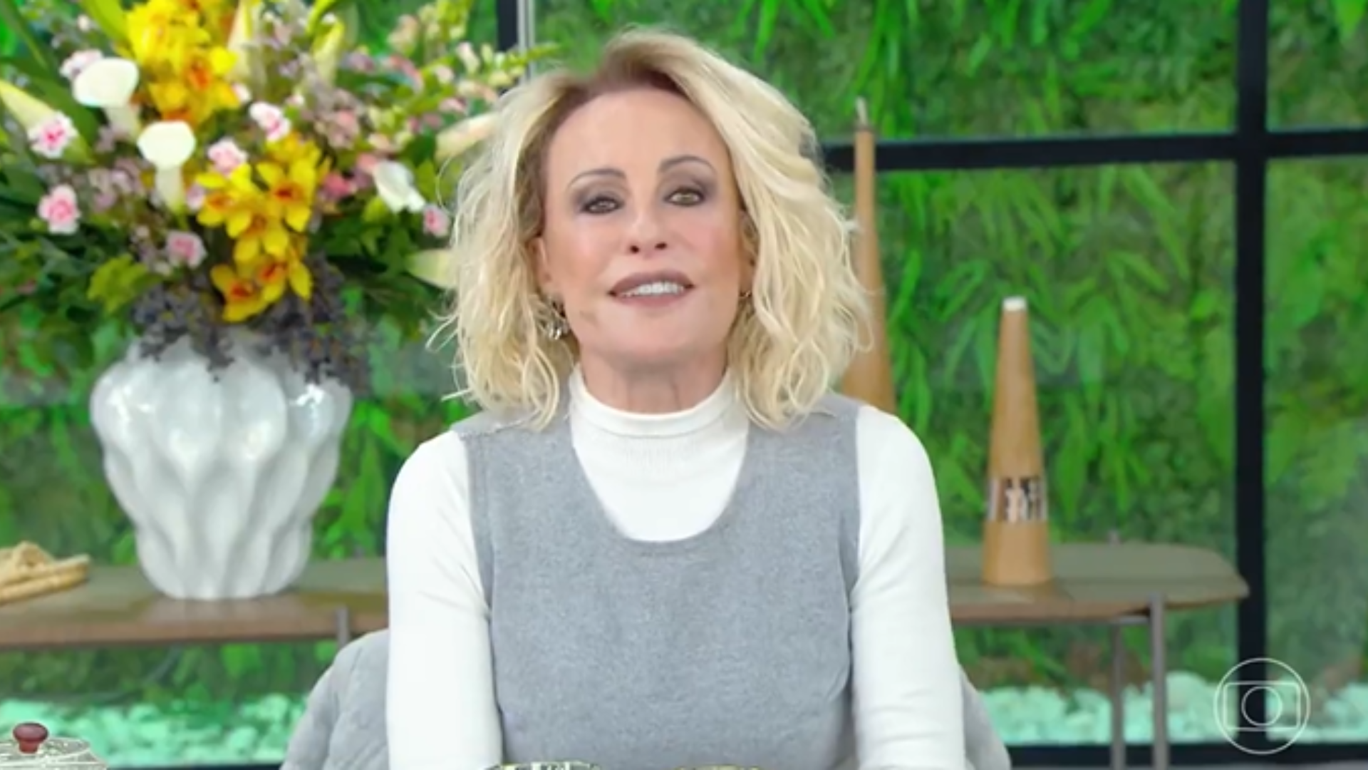 Ana Maria Braga se incomoda e dá chamada ao vivo em equipe no “Mais Você”: ‘Mostra a ceninha’; assista