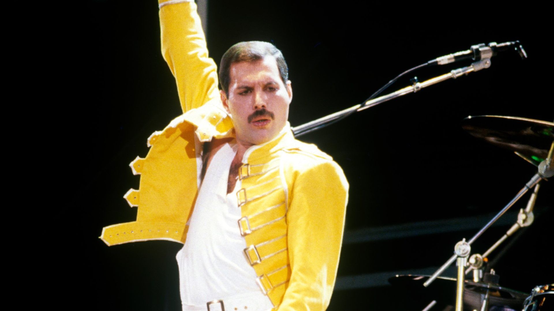 contioutra.com - Filha não reconhecida de Freddie Mercury fala pela 1ª vez e expõe detalhes da relação com o pai