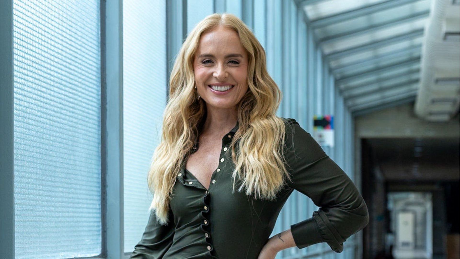 Angélica revela regra que impôs em casa para Luciano Huck e os filhos: “Mudou nossa relação”; assista