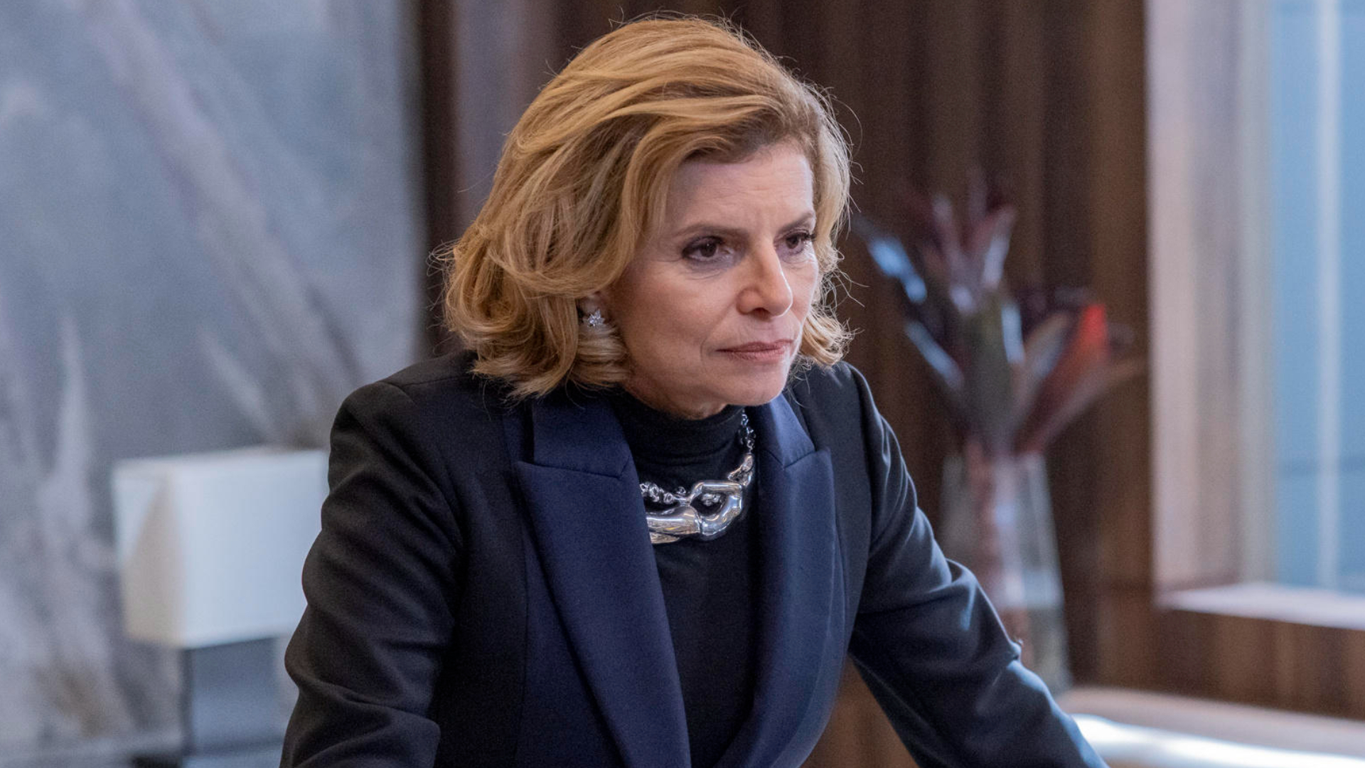 Vale Tudo: Odete toma decisão que muda os rumos da TCA, promove personagem inusitado e gera revolta interna