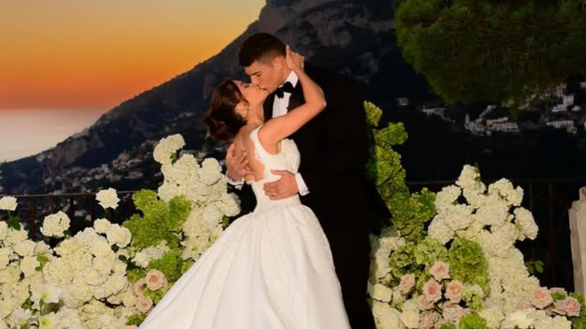 Franciny Ehlke quebra silêncio sobre divisão de bens após casamento luxuoso na Itália Franciny Ehlke quebra silêncio sobre divisão de bens após casamento luxuoso na Itália