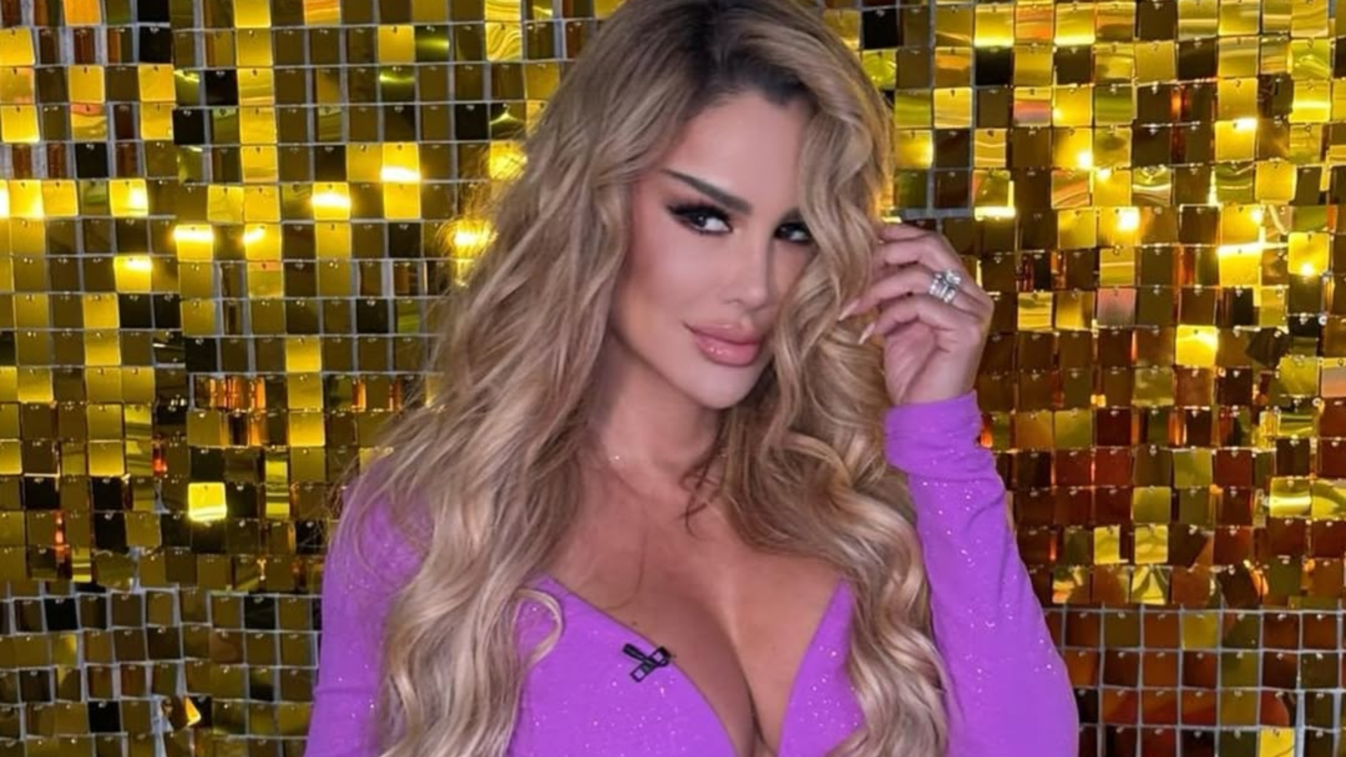 Ninel Conde, de “Rebelde”, divide opiniões ao mudar cor dos olhos com cirurgia polêmica; veja antes e depois Ninel Conde, de “Rebelde”, divide opiniões ao mudar cor dos olhos com cirurgia polêmica; veja antes e depois