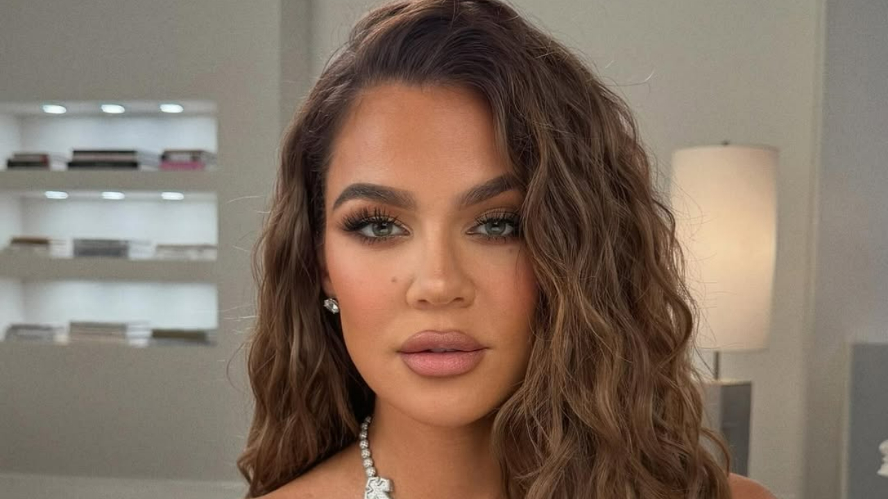 Khloé Kardashian revela há quanto tempo está sem fazer sexo e choca irmã Khloé Kardashian revela há quanto tempo está sem fazer sexo e choca irmã