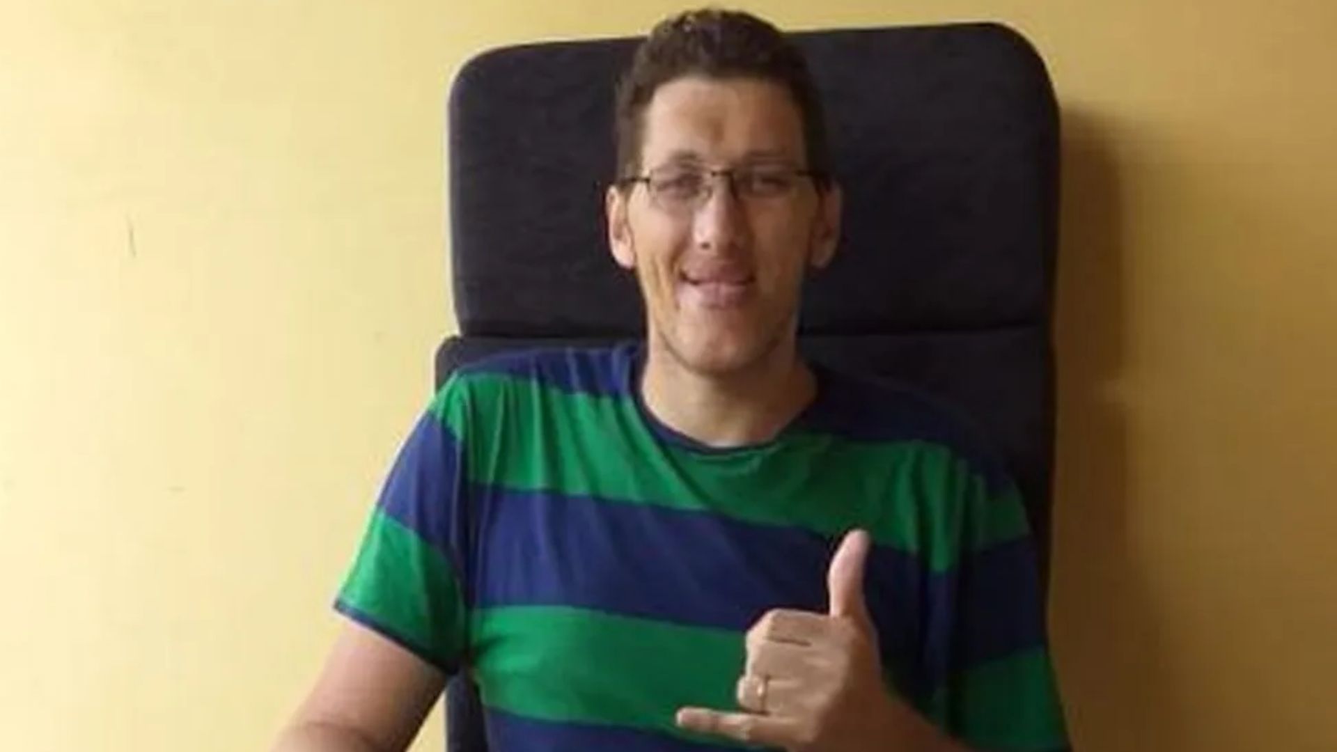 Homem mais alto do Brasil tem as pernas amputadas após doença; entenda Pessoa mais alta do Brasil tem perna esquerda amputada; Saiba motivo (Foto: Arquivo pessoal)