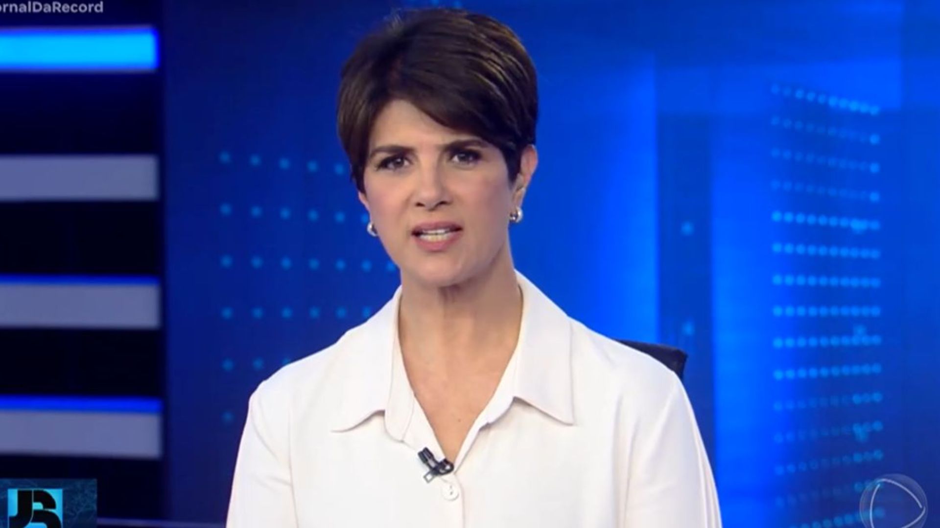Jornalista Mariana Godoy se confunde e troca Record por Globo ao vivo no “Jornal da Record”; assista Foto: Reprodução/Record