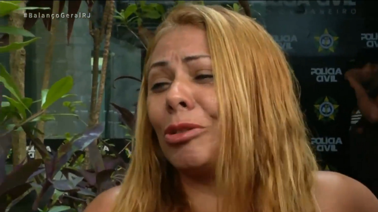 Vídeo: Mãe denuncia o próprio filho à polícia após assassinato de mulher em Sepetiba, e caso tem reviravolta Vídeo: Mãe denuncia o próprio filho à polícia após assassinato de mulher em Sepetiba, e caso tem reviravolta