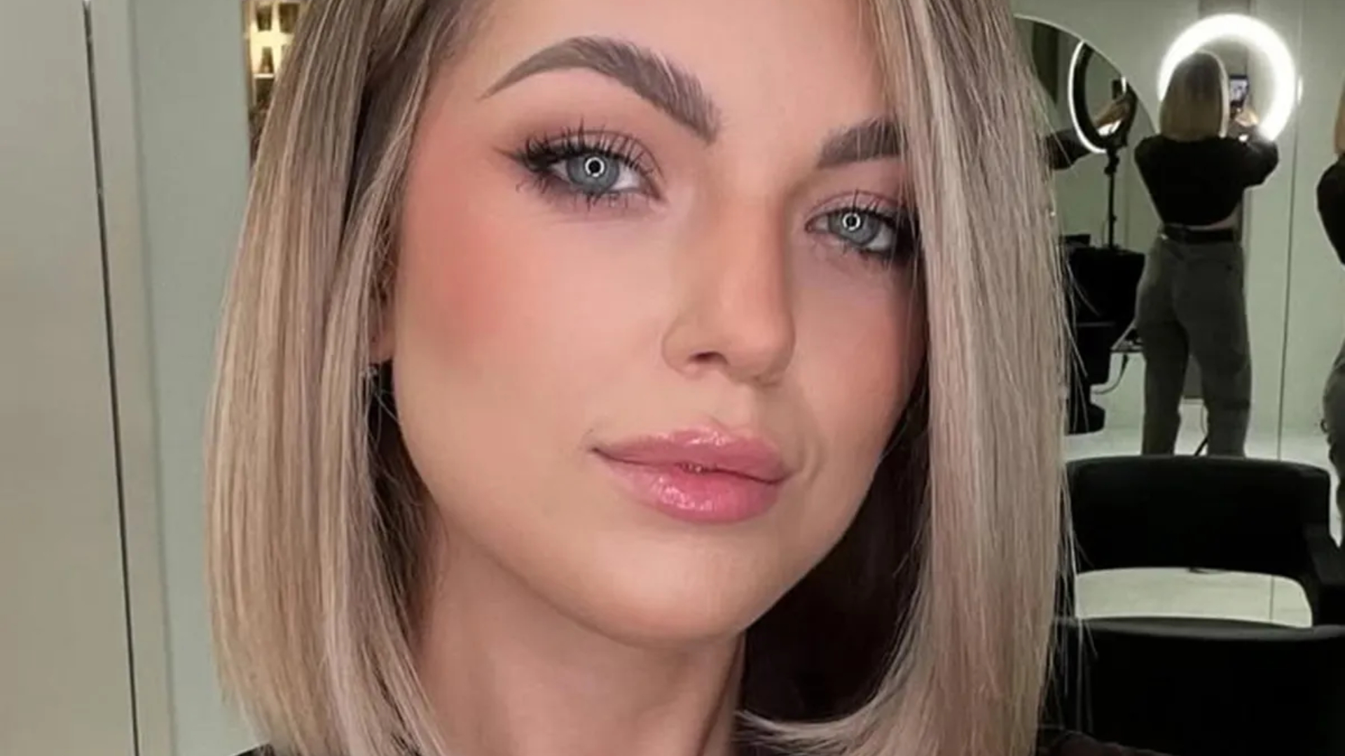 Influenciadora desaparece na Áustria após enviar mensagem descrevendo “figura sombria” na escada de casa