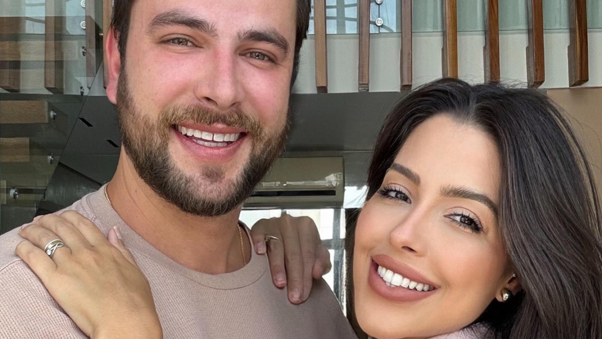 Ex-BBB Laís Caldas revela reação ao ver antes e depois do visual do marido Gustavo: “Levei um susto”; assista