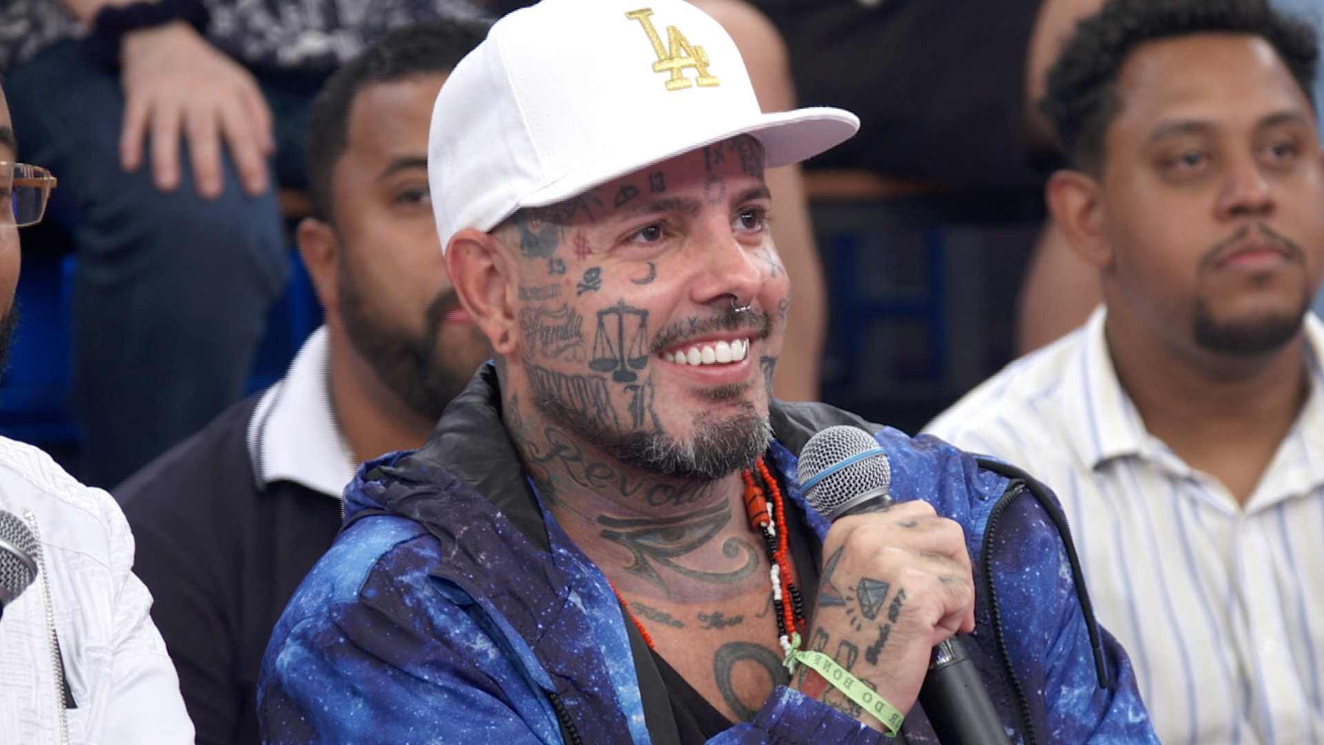 Tico Santta Cruz detalha rotina de treinos após perder 20kg e surpreende com antes e depois; confira Tico Santta Cruz detalha rotina de treinos após perder 20kg e surpreende com antes e depois; confira