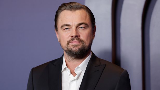 Leonardo DiCaprio quebra silêncio e revela motivo de ‘esconder’ o rosto em público