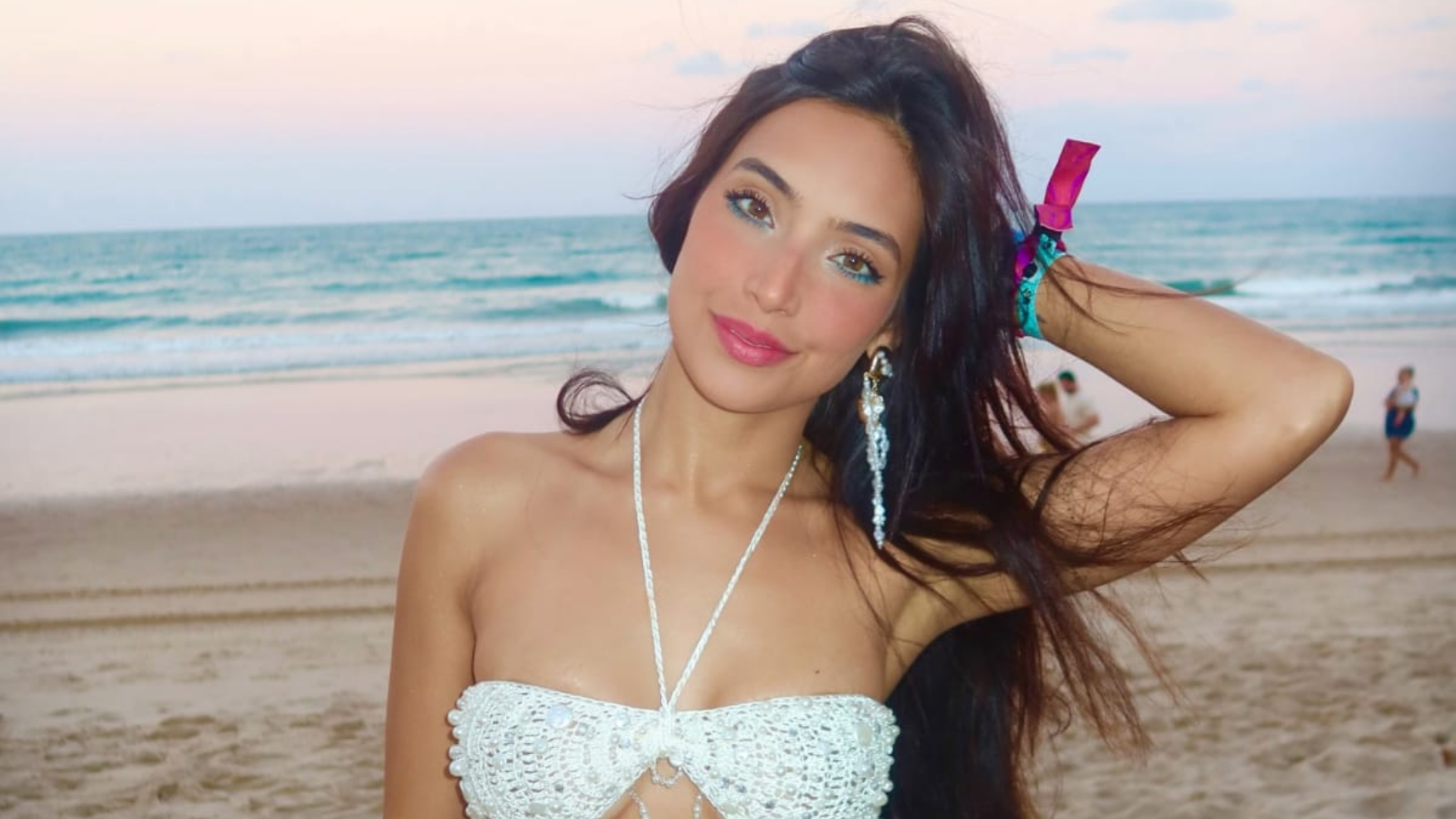 Vanessa Lopes denuncia assédio durante passeio em Fernando de Noronha, e faz desabafo: “A mulher não está segura”; assista