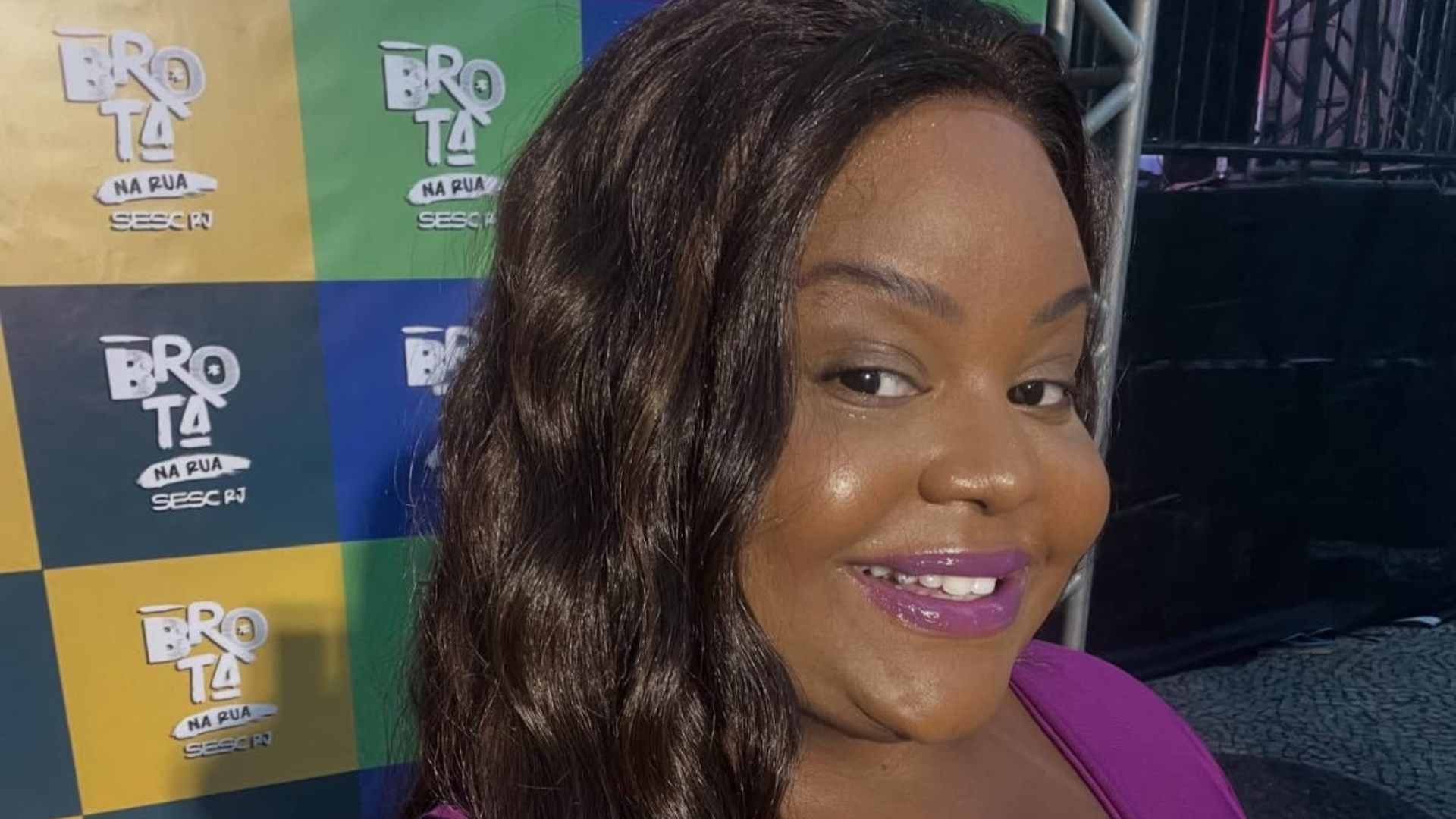 MC Carol faz relato tenso sobre assalto a caminho de show no RJ: “Uns quatro caras de fuzil”; assista