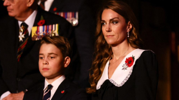 Kate Middleton cogitou outro nome para o príncipe George antes do anúncio oficial; saiba qual