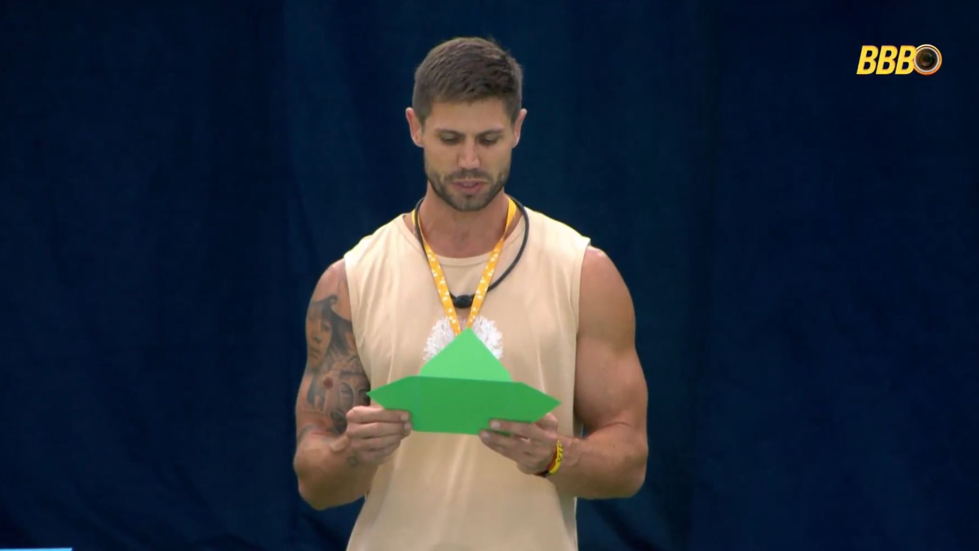 BBB 26: Jonas trapaceia em dinâmica, Babu se revolta ao levar chamado da produção e toma atitude; assista