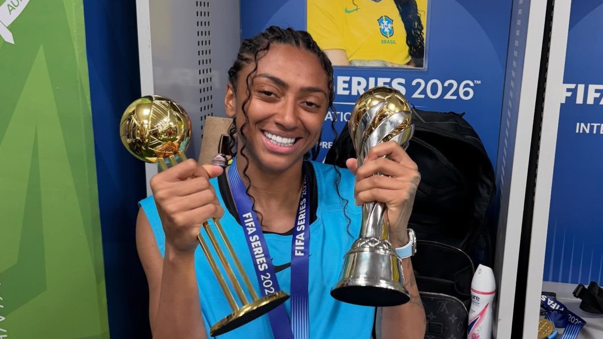 Barcelona fecha contratação de Kerolin por valor histórico; brasileira bate recorde no futebol feminino